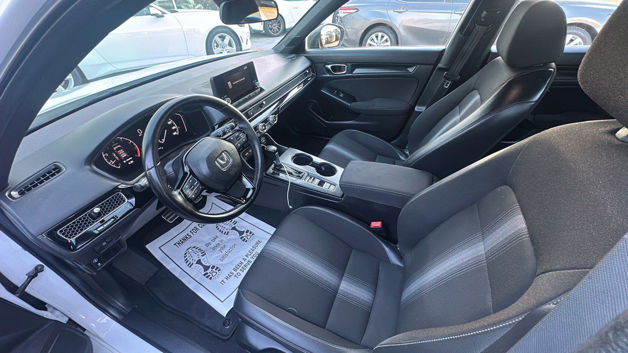 Used 2022 Honda Civic Sport image 3