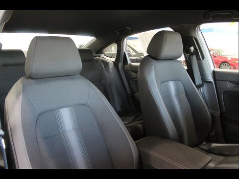 Certified 2025 Honda Civic Sport image 24