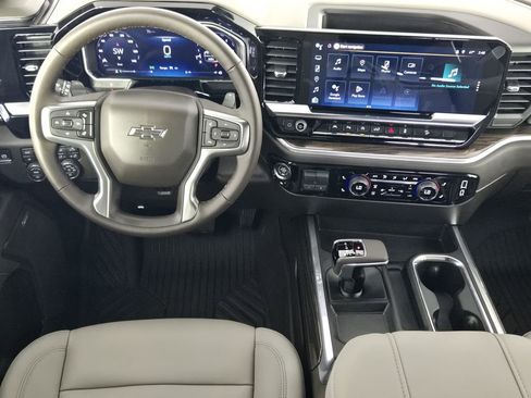 New 2026 Chevrolet Silverado 1500 LT Trail Boss w/ LT Trail Boss Premium Package AWD/4WD image 29