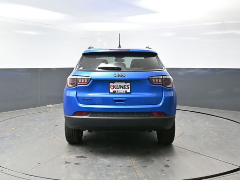 New 2026 Jeep Compass Latitude image 8