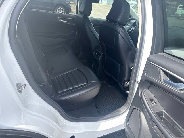 Used 2023 Ford Edge SEL w/ Convenience Package AWD/4WD image 19