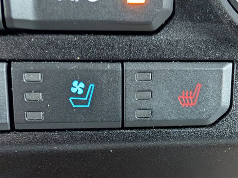 Used 2020 Ford F150 Lariat w/ Equipment Group 502A Luxury image 20