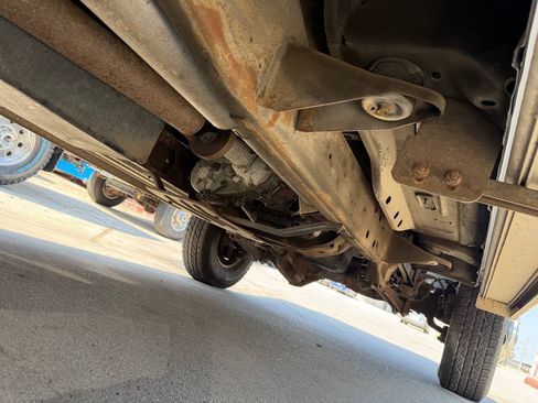 Used 1996 Dodge Ram 3500 Truck 4x4 Club Cab image 11