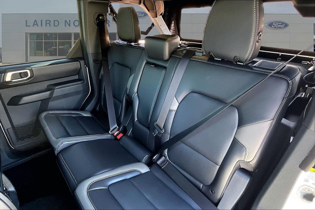New 2026 Ford Bronco Outer Banks AWD/4WD image 27