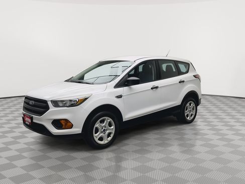 Used 2018 Ford Escape S FWD image 27