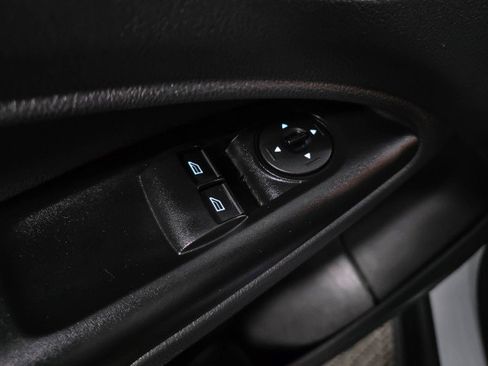 Used 2016 Ford Transit Connect XLT image 28