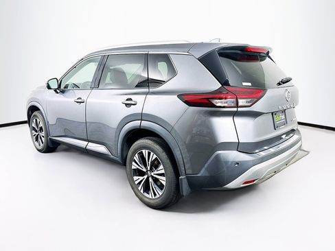 Used 2021 Nissan Rogue SV w/ Premium Package AWD/4WD image 5