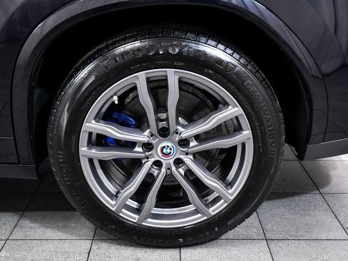 Used 2019 BMW X4 M40i image 8