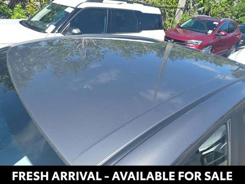 Used 2025 Toyota Camry SE FWD image 7