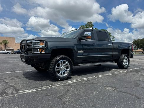 Used 2017 Chevrolet Silverado 2500 High Country w/ Duramax Plus Package AWD/4WD image 2