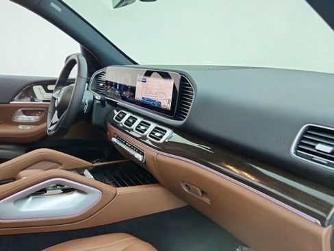 Used 2025 Mercedes-Benz GLE 450e 4MATIC image 21