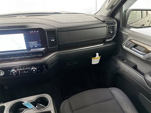 Used 2023 GMC Sierra 1500 Elevation image 25