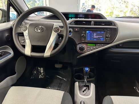 Used 2012 Toyota Prius C Three image 27