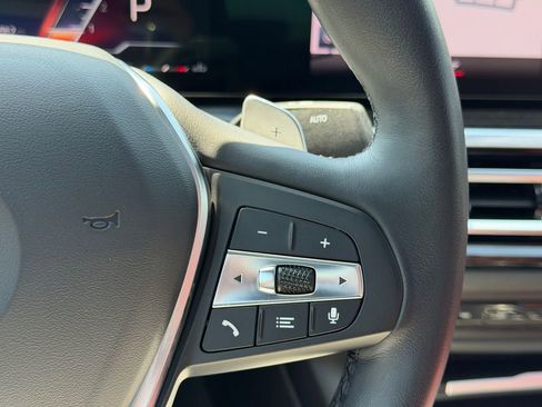 Used 2023 BMW 330i xDrive Sedan w/ Driving Assistance Package AWD/4WD image 25