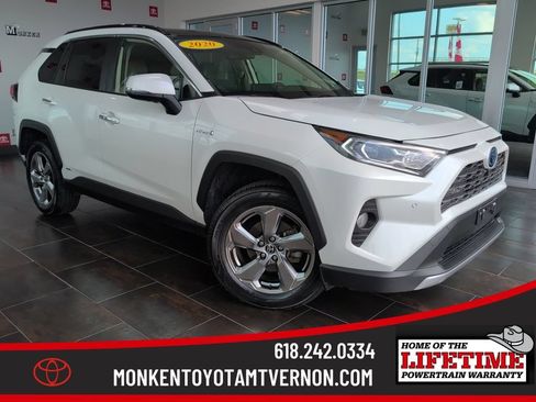 Used 2020 Toyota RAV4 Limited AWD/4WD image 1