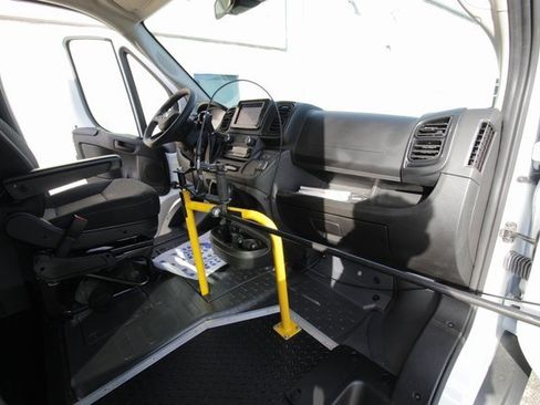 Used 2023 RAM ProMaster 2500 image 36