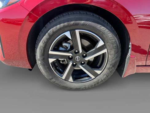 Used 2024 Nissan Sentra SV w/ All-Weather Package FWD image 9