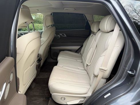 Used 2022 Genesis GV80 2.5T w/ Prestige Package 04 image 23