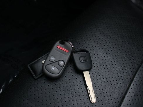 Used 2004 Honda S2000 image 35