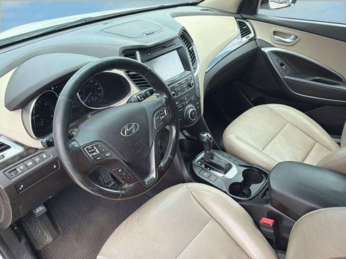 Used 2017 Hyundai Santa Fe Sport AWD/4WD image 4