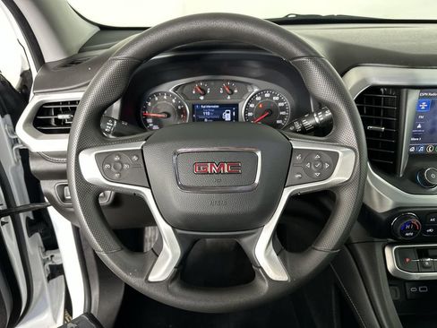 Used 2023 GMC Acadia SLE w/ Driver Convenience Package FWD image 13