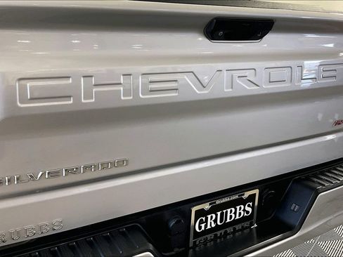 Used 2020 Chevrolet Silverado 1500 RST w/ All-Star Edition RWD image 40