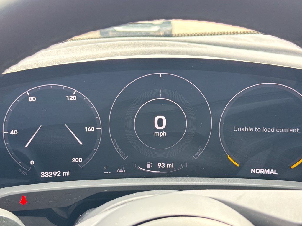 Used 2021 Porsche Taycan RWD image 17