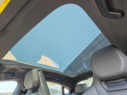 Used 2023 Audi e-tron GT Premium Plus image 26