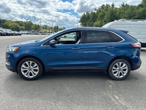 Used 2020 Ford Edge Titanium AWD/4WD image 4