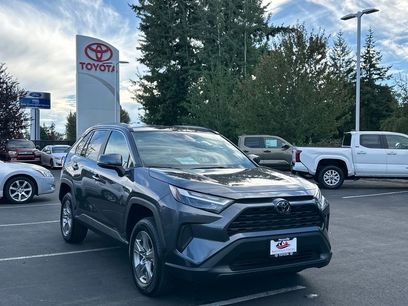New 2025 Toyota RAV4 XLE