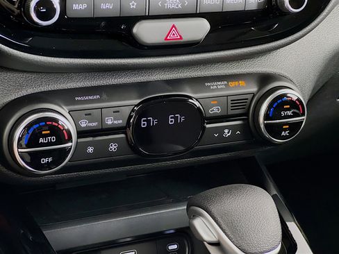 New 2025 Kia Soul S image 11