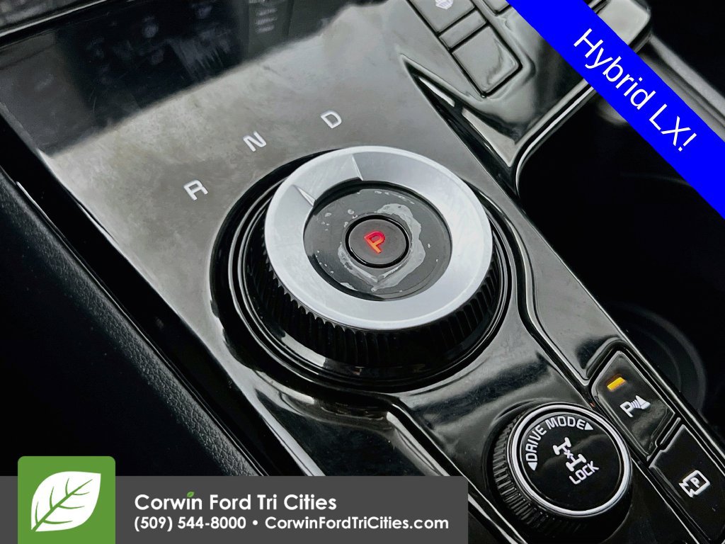 Used 2024 Kia Sportage LX AWD/4WD image 9
