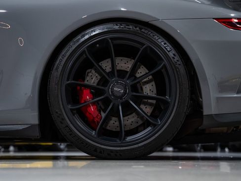 Used 2018 Porsche 911 GT3 image 13