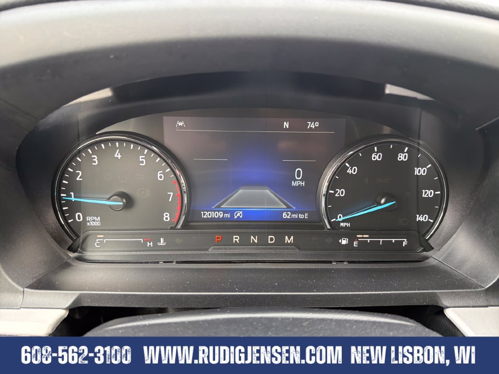 Used 2021 Ford Explorer XLT w/ Equipment Group 202A AWD/4WD image 15