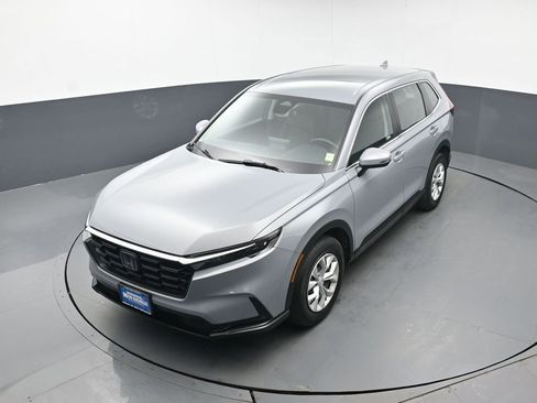 Certified 2023 Honda CR-V LX image 41
