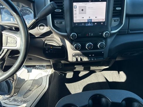 Used 2024 RAM 3500 Big Horn image 18