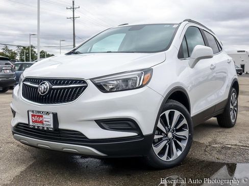 Used 2022 Buick Encore Preferred w/ Safety Package image 2