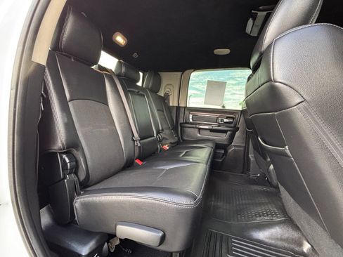Used 2017 RAM 3500 Laramie w/ Convenience Group AWD/4WD image 21