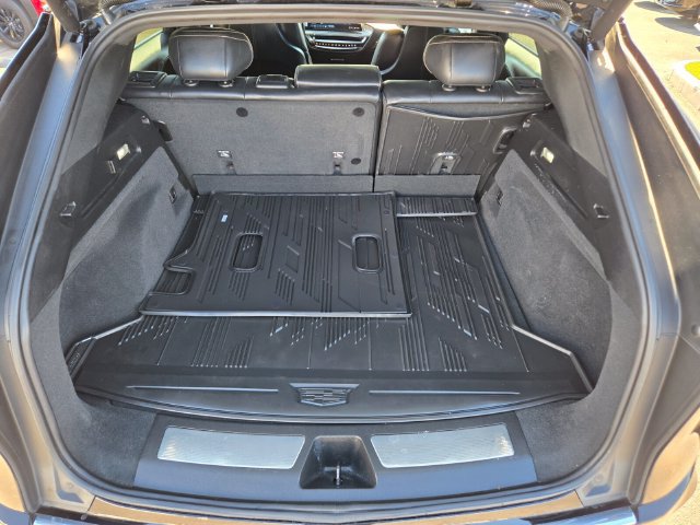 Used 2024 Cadillac Lyriq Luxury w/ LPO, Floor Liner Package RWD image 13