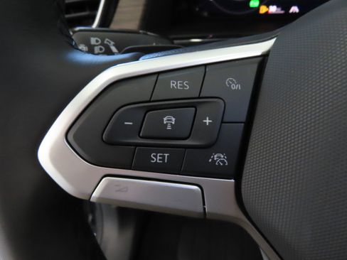 New 2026 Volkswagen Atlas SEL Premium R-Line AWD/4WD image 14