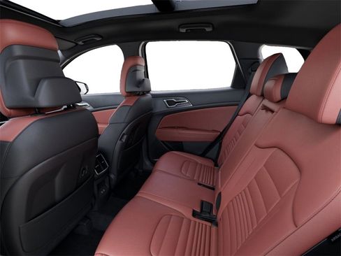 New 2026 Kia Sportage SX image 18