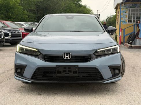 Used 2023 Honda Civic Sport image 2