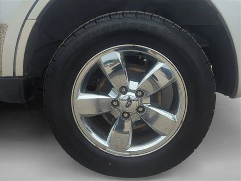 Used 2010 Ford Escape Limited FWD image 9