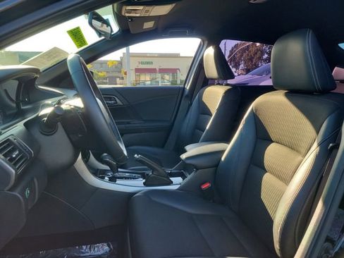 Certified 2017 Honda Accord Sport image 16