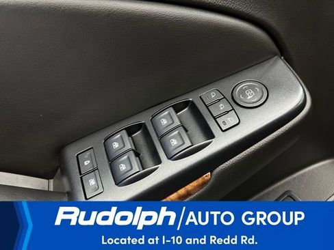 Used 2019 Chevrolet Suburban Premier w/ Premier Plus Edition image 15