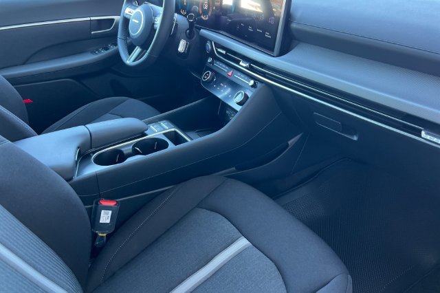 New 2026 Hyundai Sonata SEL FWD image 14