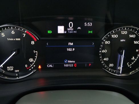 Used 2021 Cadillac XT5 Premium Luxury w/ LPO, Floor Liner Package FWD image 15