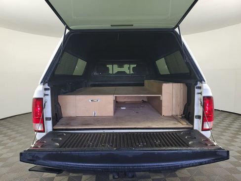 Used 2017 RAM 2500 Tradesman w/ Chrome Appearance Group image 30