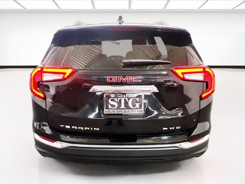 Used 2022 GMC Terrain SLT AWD/4WD image 5