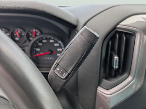Used 2022 Chevrolet Silverado 1500 Custom image 19